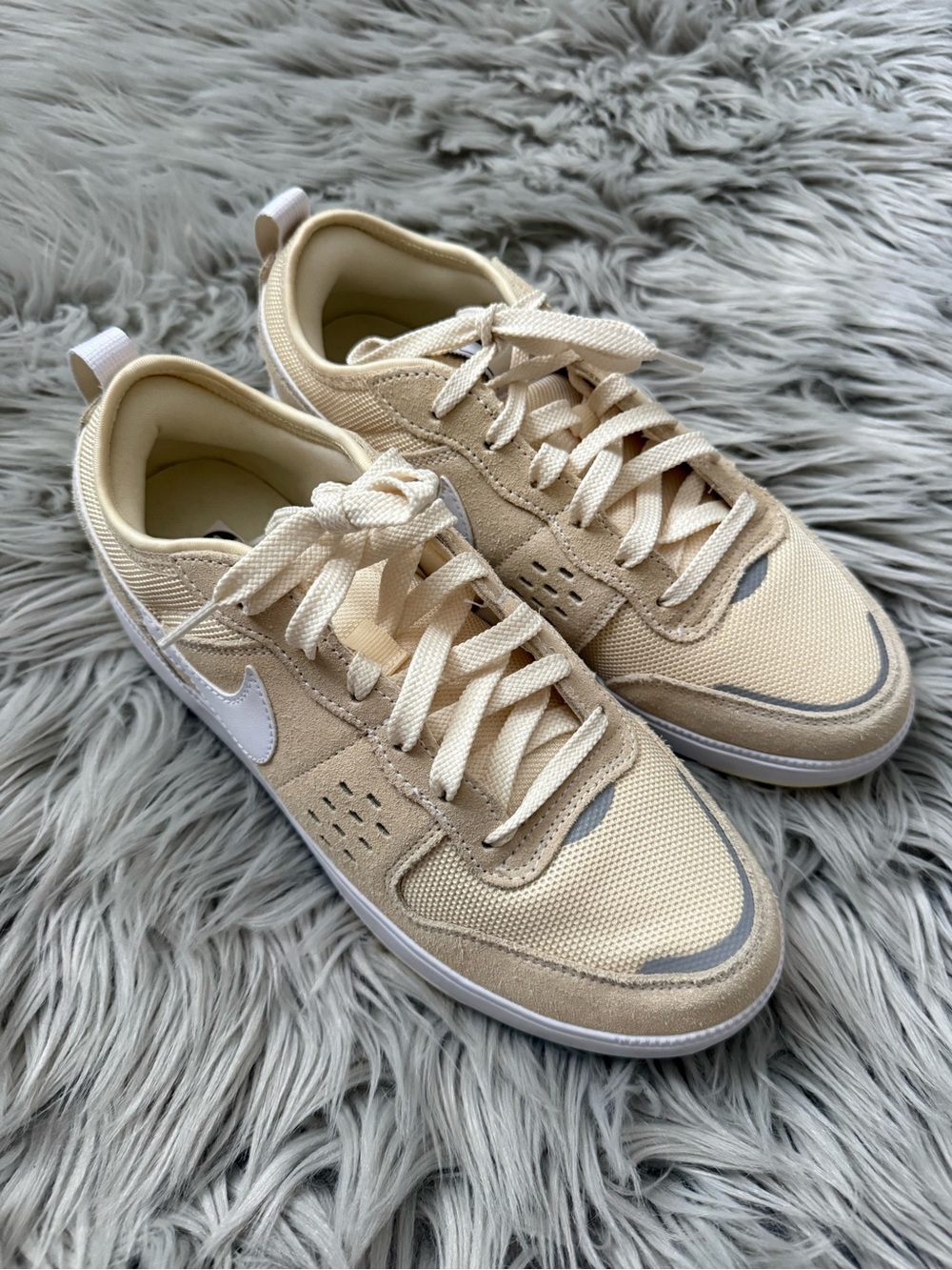 Nike C1TY Sand Size 6.5Y equivalent to Women’s Size 8 NWOB - Picture 2 of 11
